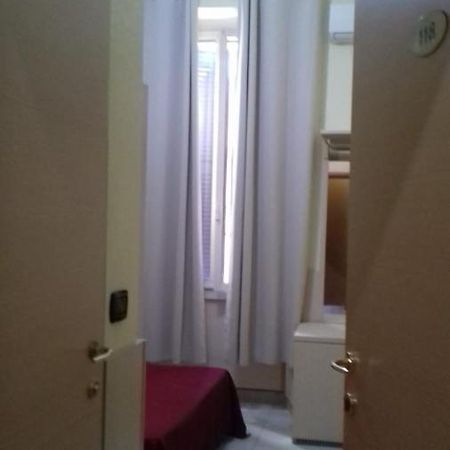 Guest House Hola Roma Экстерьер фото