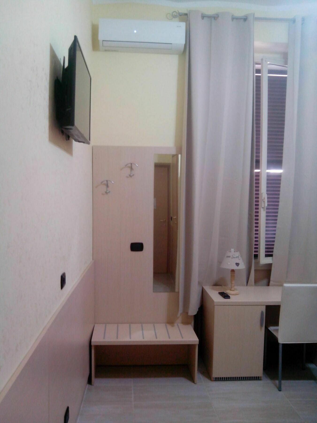 Guest House Hola Roma Экстерьер фото